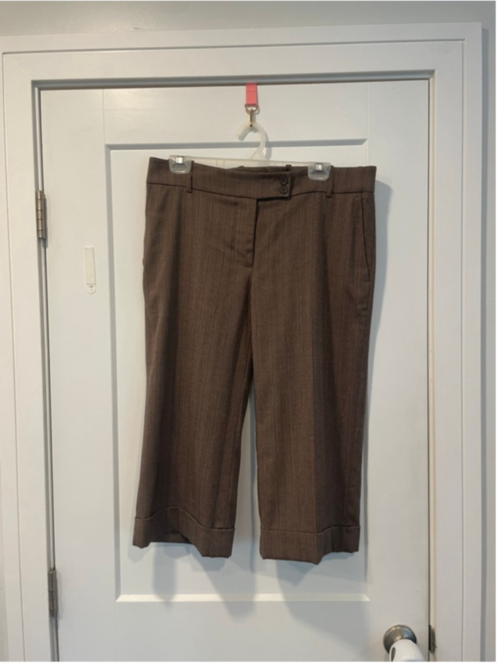 Women's H&M Brown Pinstripe Capri Pants Size 12 Cropped Flat Front Cuffed Wide